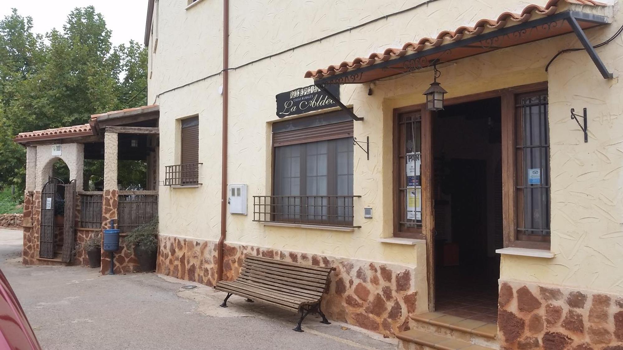 La Aldea Guest House Alcaraz Ruang foto