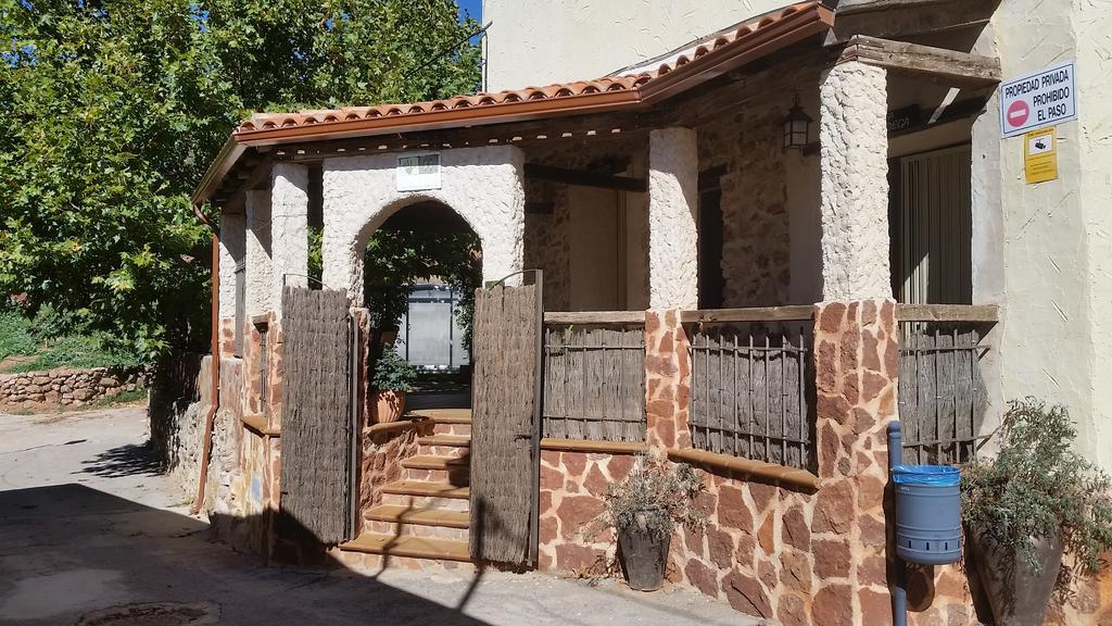 La Aldea Guest House Alcaraz Ruang foto